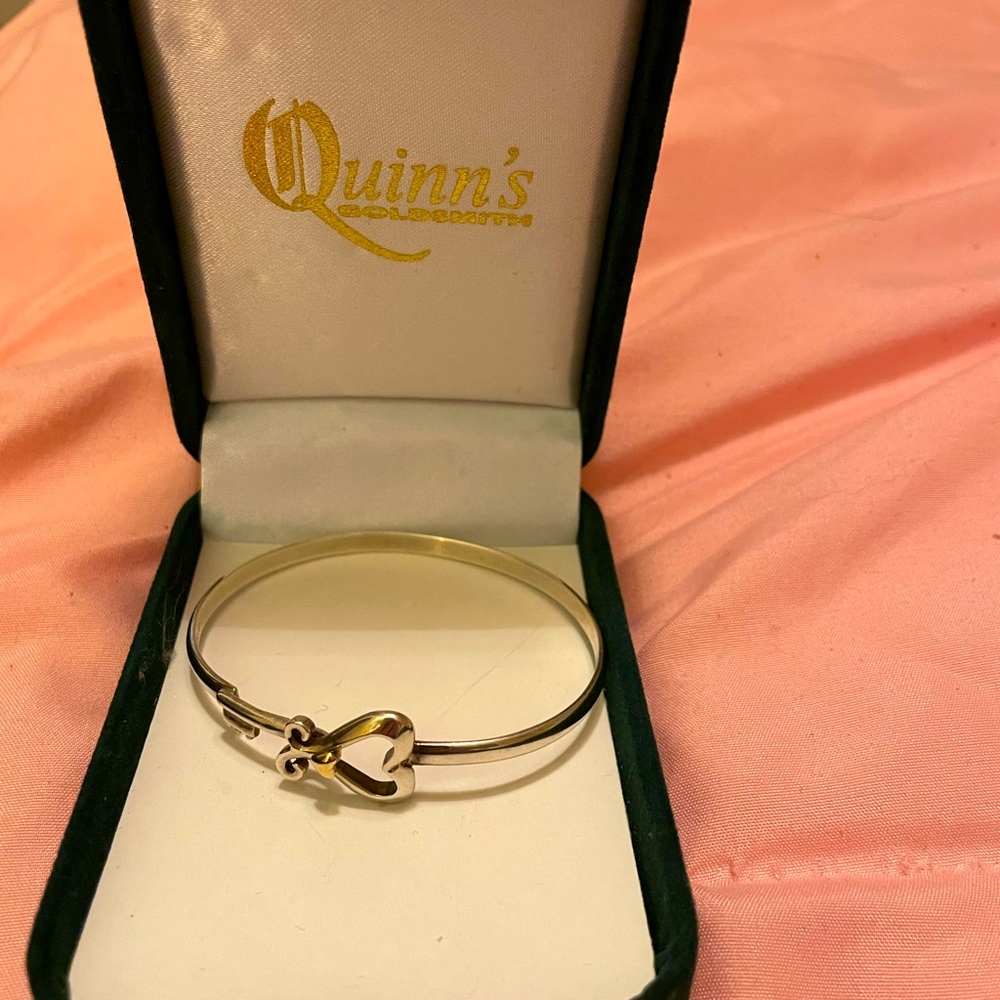 Quinn’s Goldsmith “Key to her Heart Bracelet” in 14 K yellow Gold.